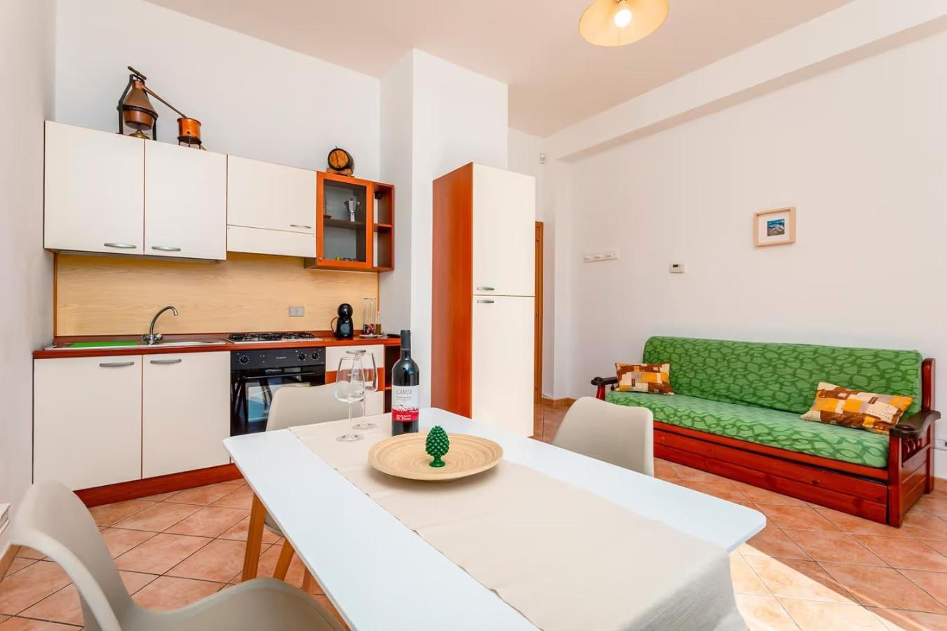 Camia Etna House Apartment Piedimonte Etneo Exterior photo