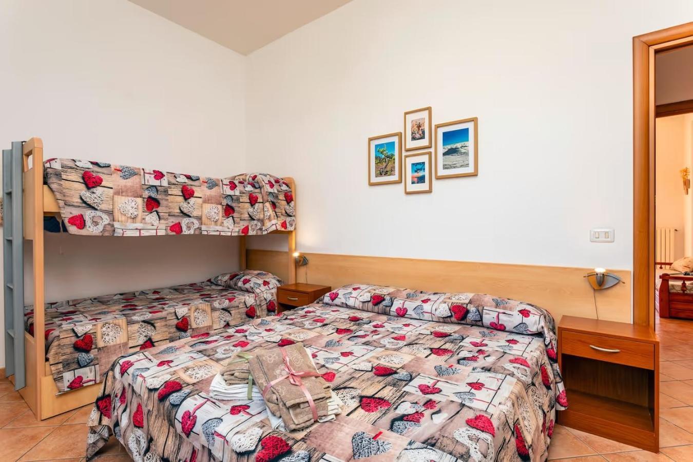 Camia Etna House Apartment Piedimonte Etneo Exterior photo